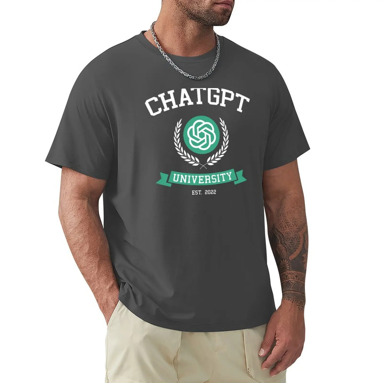 ChatGPT University - funny t s - Men'S Fashion University 评论和价格